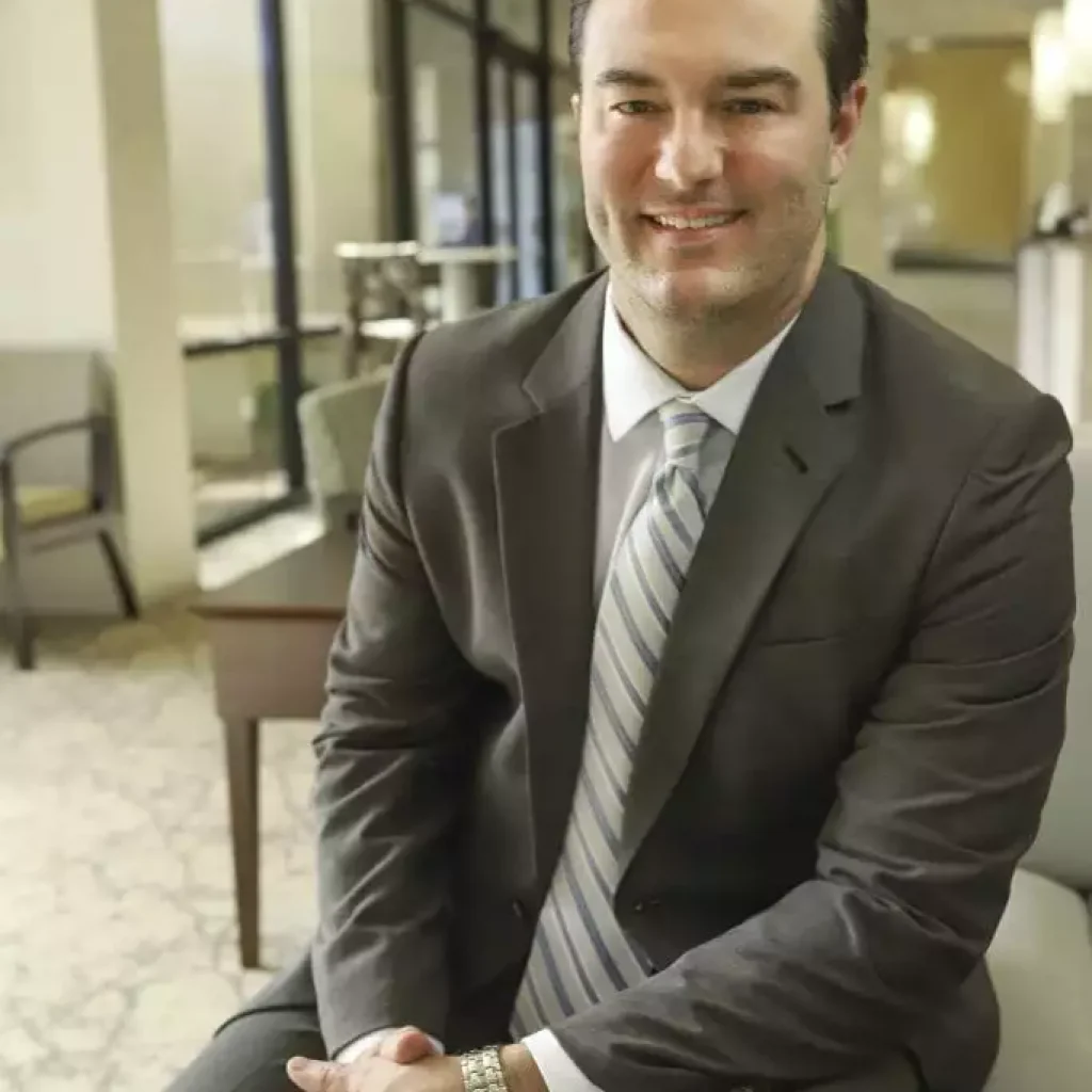 Dr. Henry - Skin Cancer Treatment Expert Dr. Henry - Skin Cancer Treatment Expert